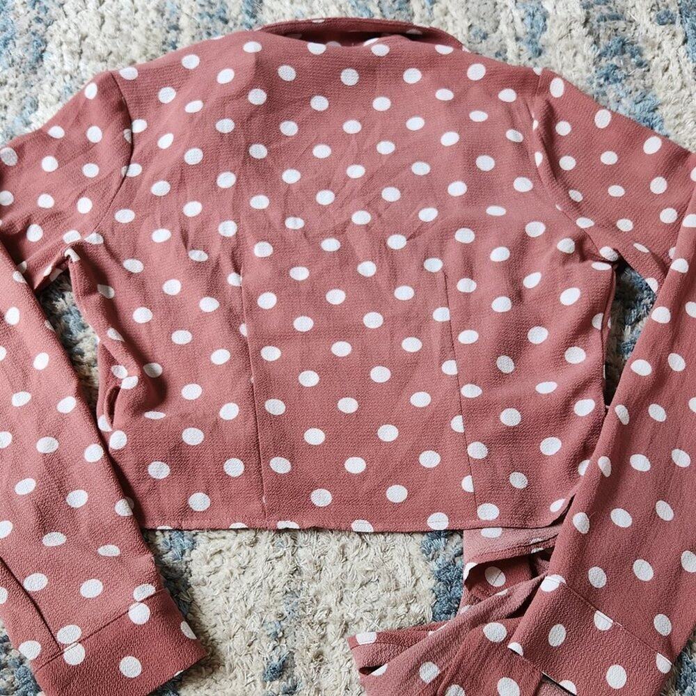 F21 Mauve Polka Dot Wrap Around Top || Small EUC - Picture 6 of 13